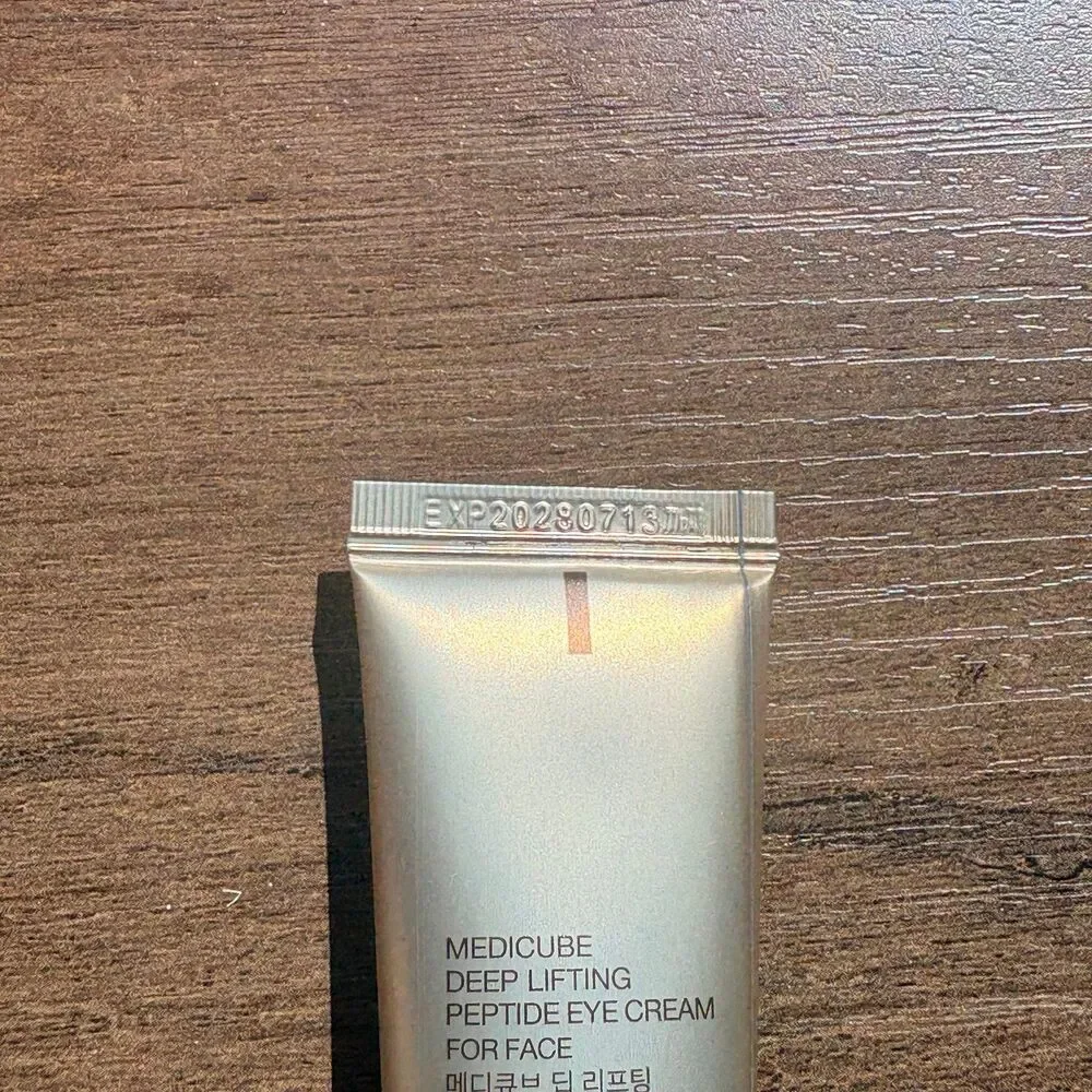 Medicube Deep Lifting Peptide Eye Cream - NEW